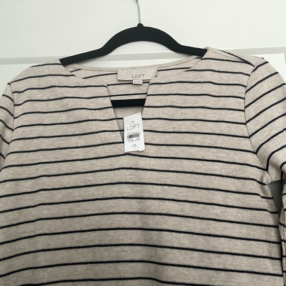 NWT Loft Tunic. Beige/tan with blue stripe. - Picture 2 of 2